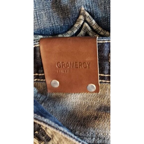 GS115 Gramercy SF Mens Jeans 36x31 Light Wash Gray Silver Y2K Distressed Style - Picture 14 of 16